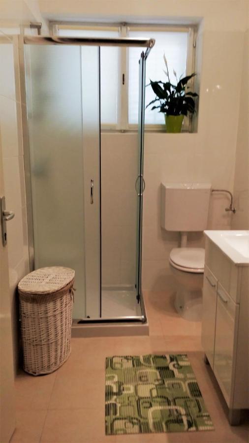 The Apartment With Air Conditioned Poreč Exterior foto